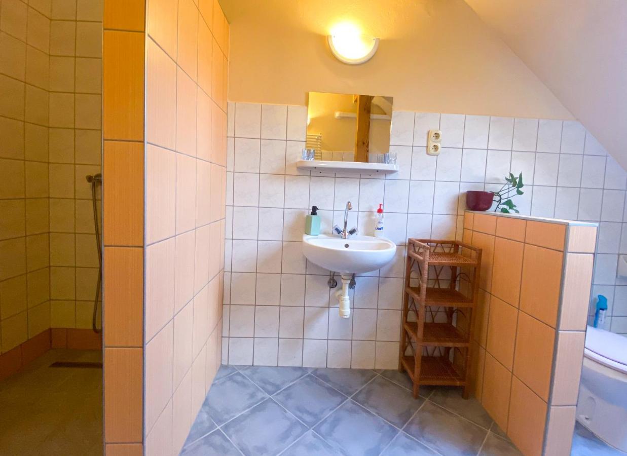 Hotel István Vendégház Eger Esterno foto